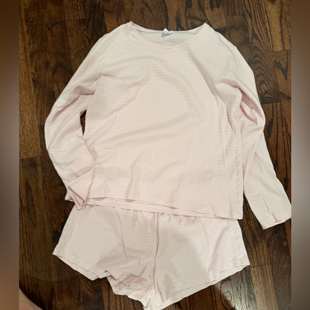 Lake Pajamas Long Sleeve with Shorts set